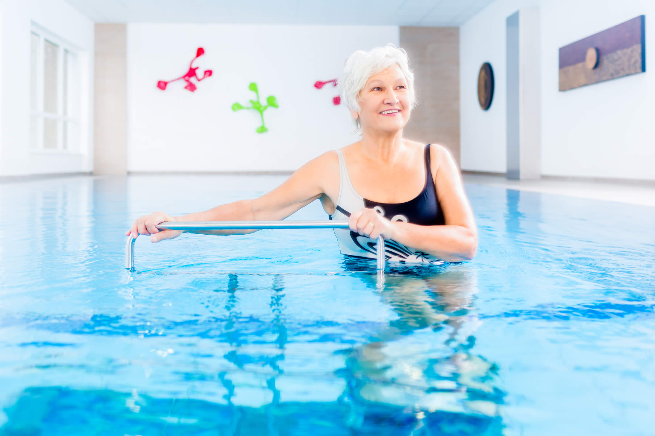 Benefits of Aquatic Therapy for Those Living with Dementia in Florida